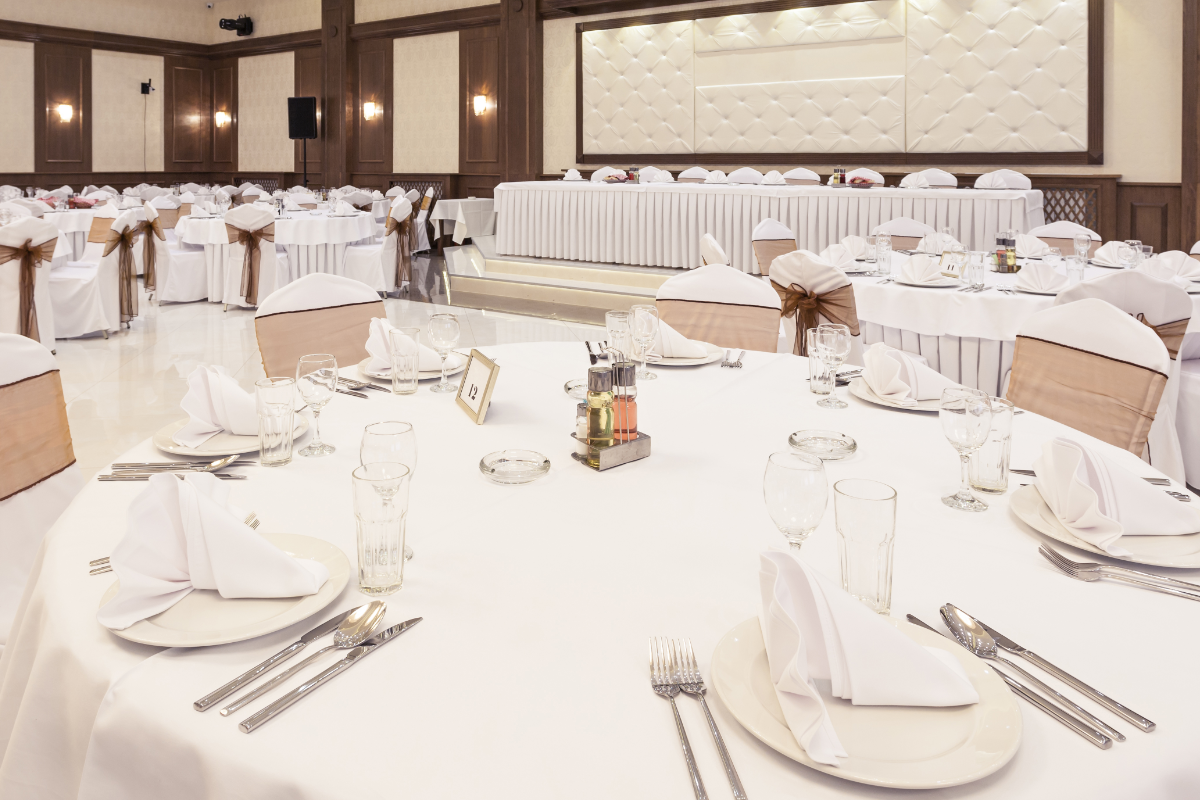 Linen Laundry Catered Event 1200X800